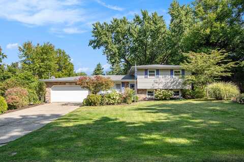 256 Spectacle Drive, Valparaiso, IN 46383
