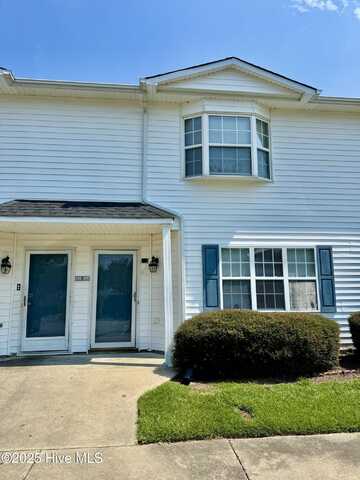 3939 Sterling Pointe Drive, Winterville, NC 28590