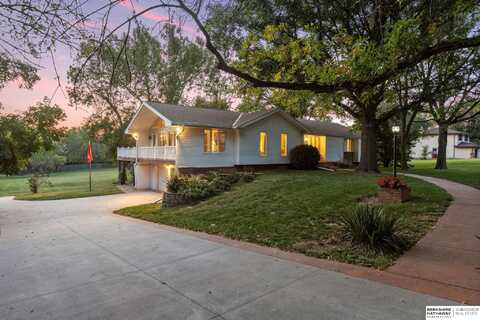 13702 S 129th Street, Springfield, NE 68059