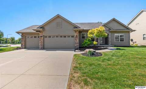 1368 S 197th Avenue, Omaha, NE 68130