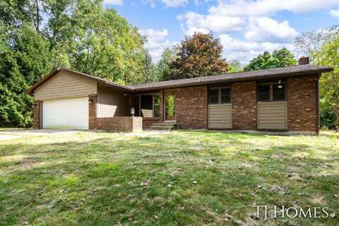 6654 5 Mile Road NE, Ada, MI 49301