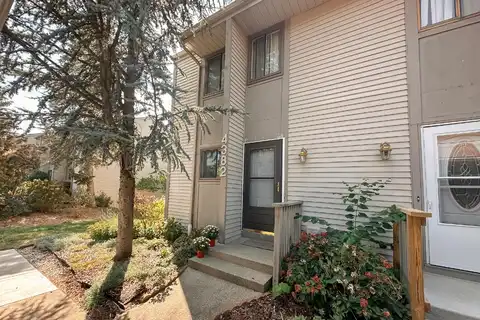 4382 Indian Spring Drive SW, Grandville, MI 49418