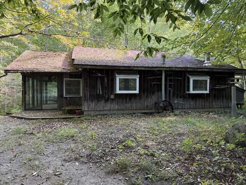 369 65th St Street, South Haven, MI 49090