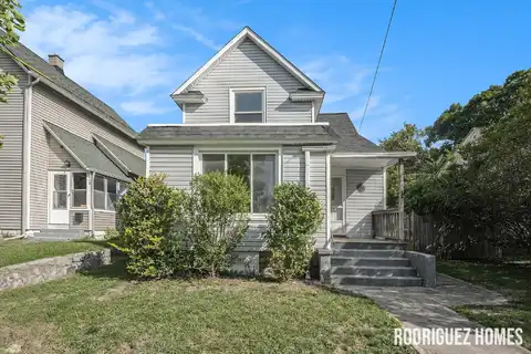 423 Shirley Street NE, Grand Rapids, MI 49503