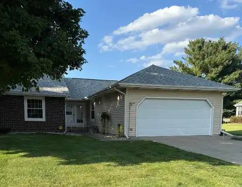 18391 Crownhill Drive, South Bend, IN 46637