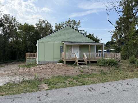 602 E Bertha Street, Humansville, MO 65674