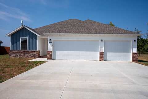 2385 S Cheri Drive, Bolivar, MO 65613