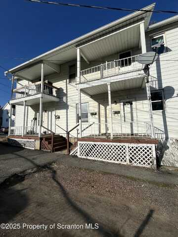 734 Grant Court, Dickson City, PA 18519