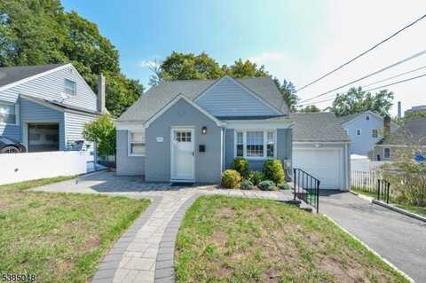 425 Orchard St, Englewood, NJ 07631