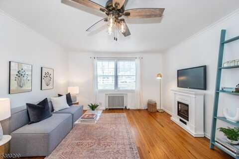 349 Bloomfield Ave, Verona, NJ 07044