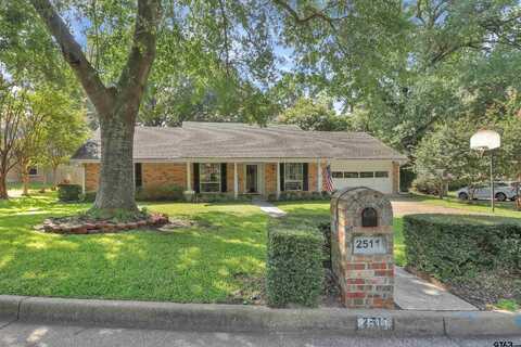 2511 Greenock CT, Tyler, TX 75703