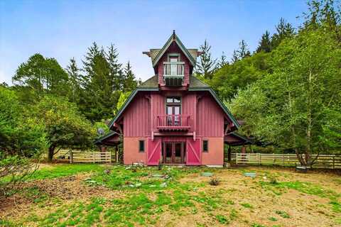 123303 Us-101 None, Orick, CA 95555