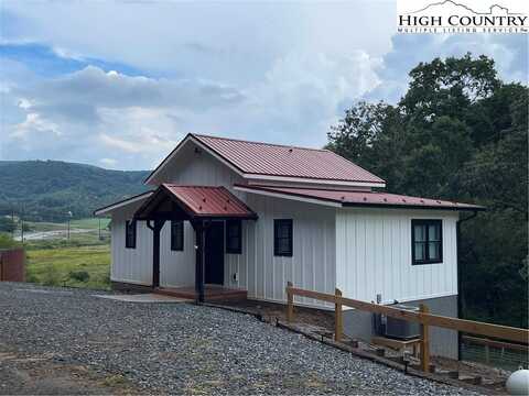 295 Campbell Glen Lane, Fleetwood, NC 28626