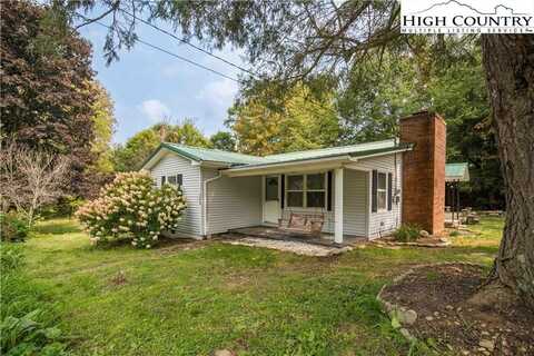 304 Elk River Road, Elk Park, NC 28622