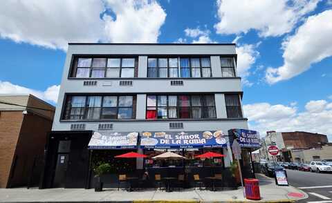 30 HOWE AVE, Passaic, NJ 07055
