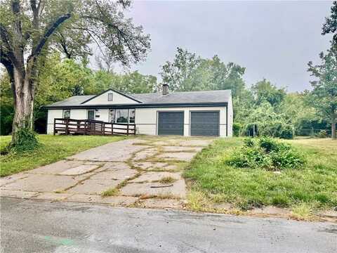 5709 E 109th Street, Kansas City, MO 64137