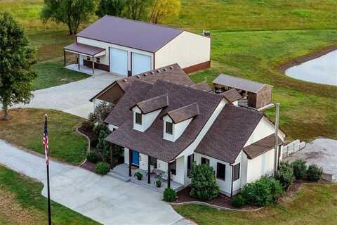 23510 S Airport Road, Harrisonville, MO 64701