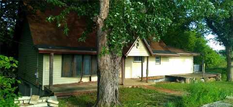 10744 Perryview Drive, Ozawkie, KS 66070