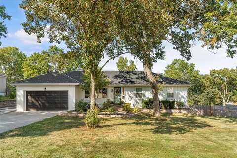 1100 W 93rd Terrace, Kansas City, MO 64114
