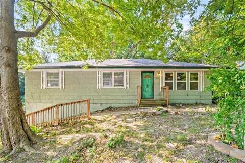 2425 NE 38th Street, Kansas City, MO 64116