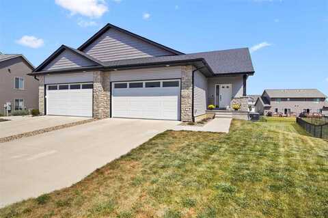 1122 Kaiser St, North Liberty, IA 52317