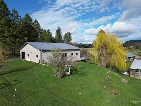 4633 Harmony Heights, Orofino, ID 83544