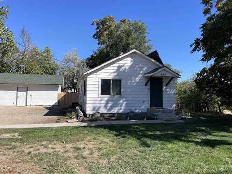 420 S Whitley Drive, Fruitland, ID 83619