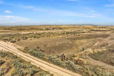 8829 E Blacks Creek Road, Boise, ID 83716
