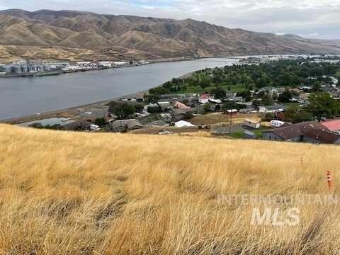 2600 Valleyview Drive, Clarkston, WA 99403