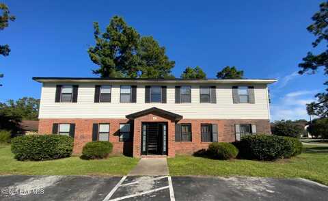 100 Ravenwood Drive, Jacksonville, NC 28546
