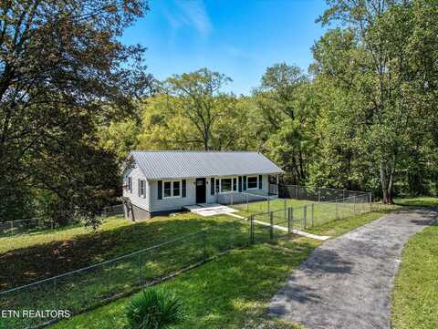 532 Scandlyn Hollow Rd, Oliver Springs, TN 37840