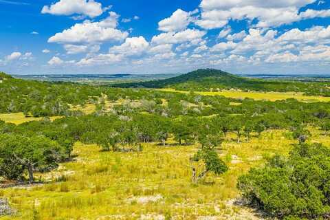 113 Palisades Dr, Camp Verde, TX 78010