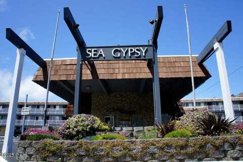145 NW Inlet Avenue, Lincoln City, OR 97367