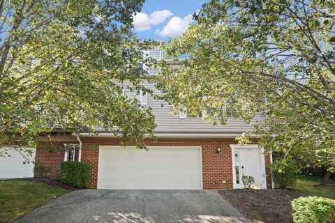 510 Oak Tree Boulevard NW, Christiansburg, VA 24073