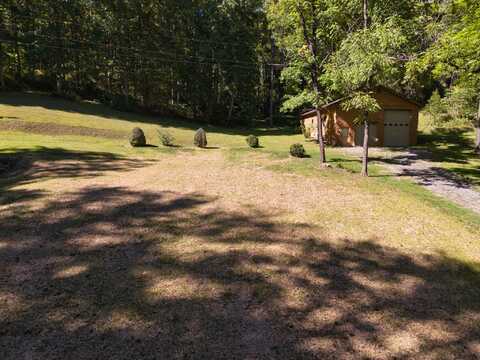 2554 GEORGES RUN Road, Shawsville, VA 24162