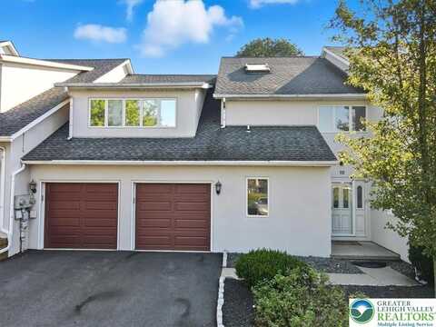 10 Aspen Court, Fair Oaks, PA 18040