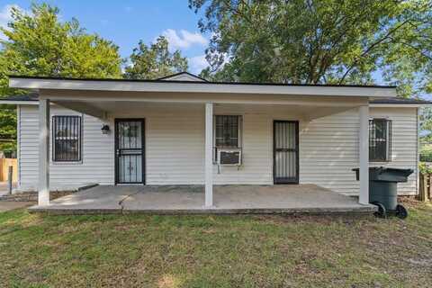 2440 VOLLINTINE, Memphis, TN 38108