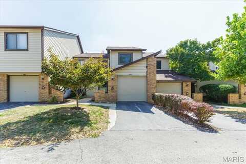 640 Painted Vista Drive, Ballwin, MO 63021