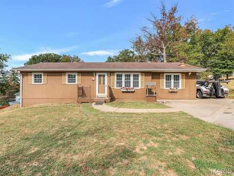 3867 1st Street, Pacific, MO 63069