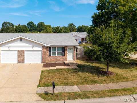 886 Woodridge Drive, Arnold, MO 63010