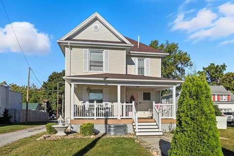 620 Myrtle Avenue, Willard, OH 44890