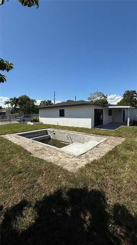 1451 SW 21st Ave, Miami, FL 33145
