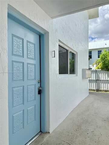 131 NW 77th St, Miami, FL 33150