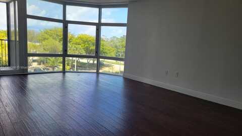 20100 W Country Club Dr, Aventura, FL 33180