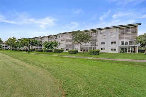 800 SW 125th Way, Pembroke Pines, FL 33027