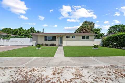 2345 NW 182nd Ter, Miami Gardens, FL 33056