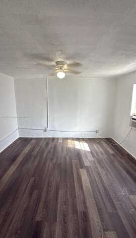 10680 SW 172nd St, Miami, FL 33157
