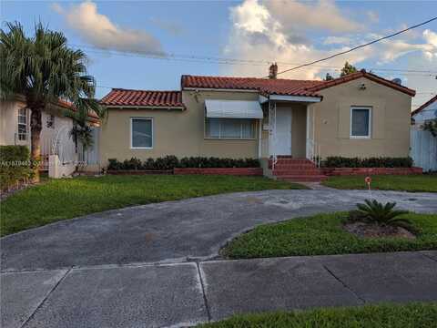4605 SW 1st St, Miami, FL 33134