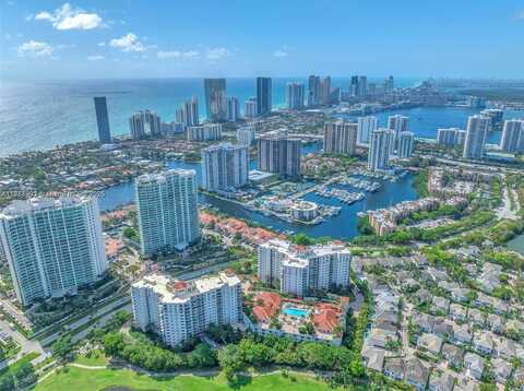 20000 E Country Club Dr, Aventura, FL 33180