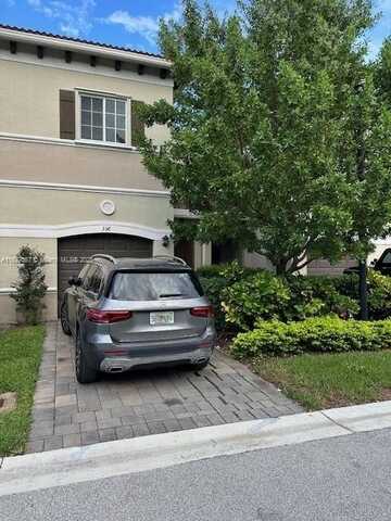 358 SE 1st Dr, Deerfield Beach, FL 33441